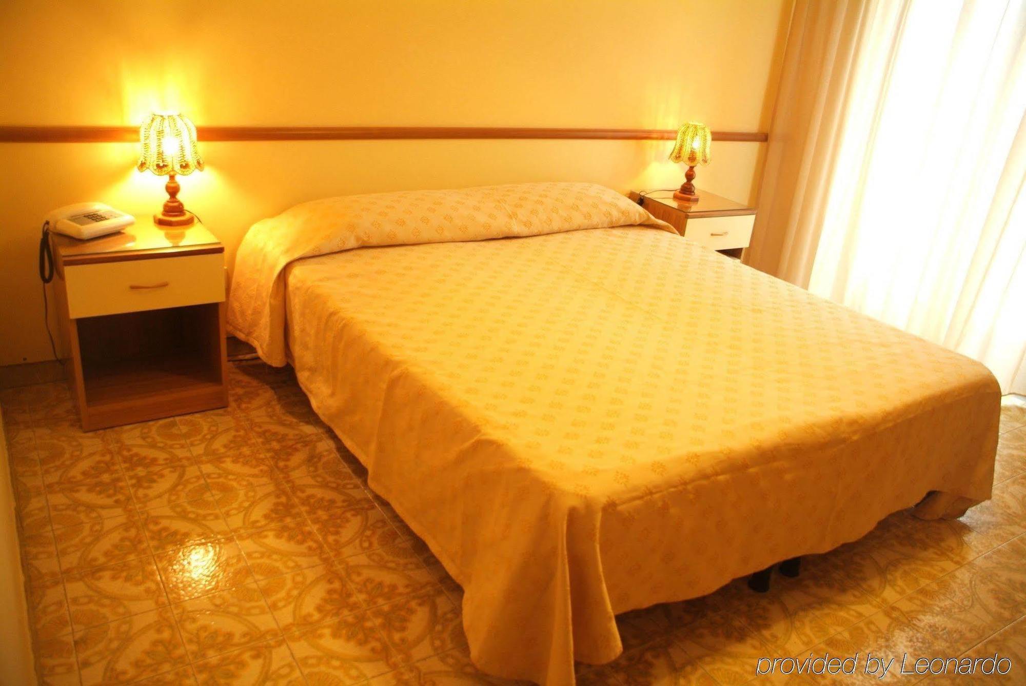 Hotel Virgilio Tropea Chambre photo